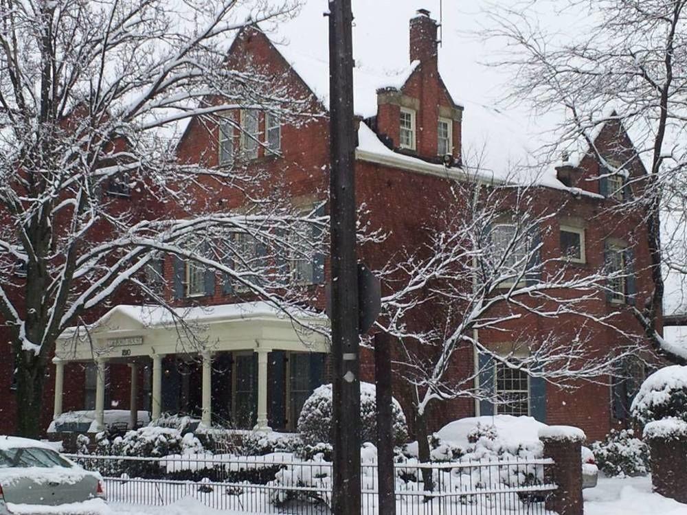 Clifford House Private Home B&B Κλίβελαντ Εξωτερικό φωτογραφία